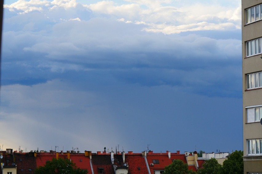 Burzowe chmury nad Legnicą