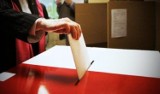 Wybory uzupełniające w Wapnie. W jednym okręgu o wyborze zdecydowało... losowanie