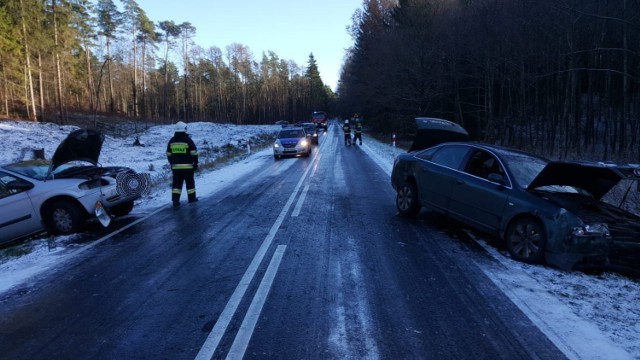 Wypadek koło wsi Piaski