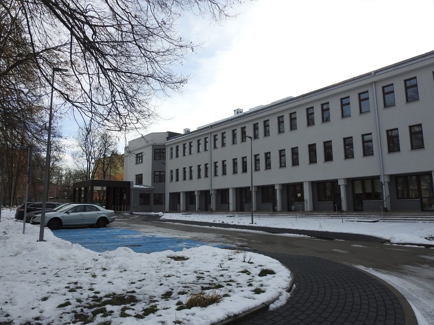 Łomża. Wojewódzki Ośrodek Profilaktyki i Terapii Uzależnień ma nową siedzibę. Dzięki niej będzie mógł się rozwijać [zdjęcia]