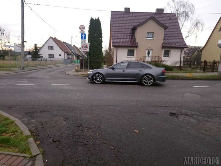 Audi wjechało w audi na ul. Prószkowskiej w Opolu. Kierowca...
