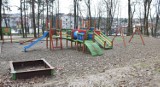 Będzie nowy, większy plac zabaw w Parku Miejskim w Krośnie. Obecny nie spełnia wymogów bezpieczeństwa [ZDJĘCIA]