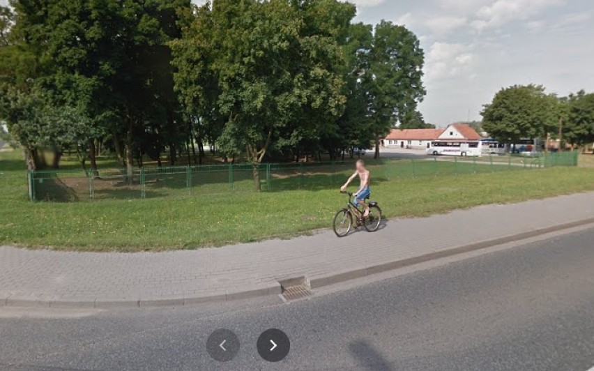 Ulice Szubina w Google Street View w 2013 i 2018 roku.