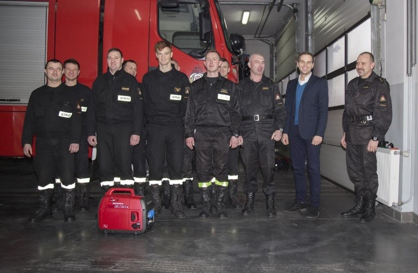 Myszków: Straż Pożarna otrzymała agregat prądotwórczy od firmy Sokpol [ZDJĘCIA]