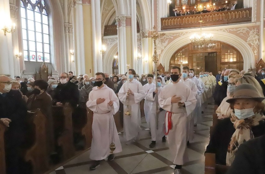 Parafia katedralna w Radomiu świętowała jubileusz 100-lecia. Uroczystości przewodniczył biskup Marek Solarczyk