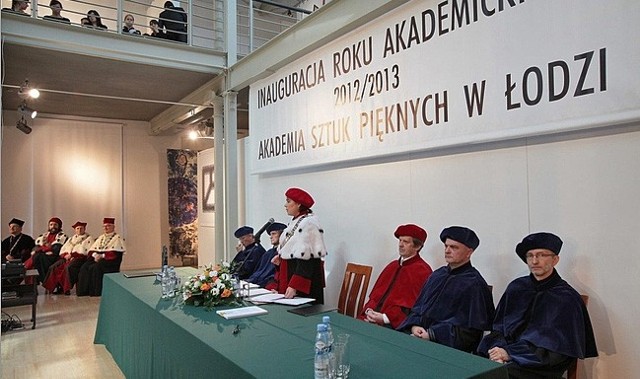 Uroczystość odbyła się w Centralnym Muzeum Włókiennictwa w Łodzi. Przemówienie inauguracyjne wygłosiła rektor ASP, prof. Jolanta Rudzka-Habisiak.