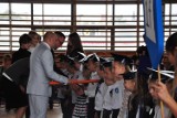 Ślubowanie uczniów klas pierwszych w Zespole Szkół Miejskich w Golubiu – Dobrzyniu [zdjęcia]