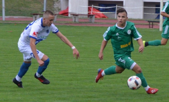W niedzielę, 1 września, piłkarze Lechii Zielona Góra na własnym boisku przegrali ze Stilonem Gorzów 0:2 (0:1) w meczu wojewódzkiej ligi juniorów