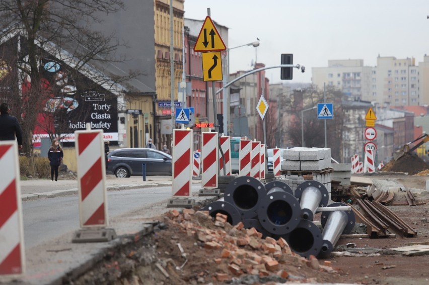 Remont ulicy 3 Maja w Chorzowie - kwiecień 2021