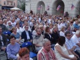 Koncert Open Air Gala na kaliskim rynku. Zabrzmiały szlagiery muzyki operowej i musicalowej ZDJĘCIA