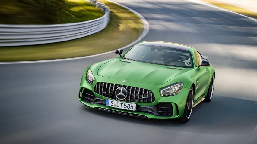 Mercedes-AMG GT R