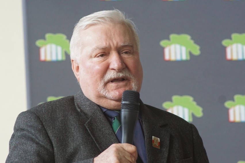 Lech Wałęsa spotkał się z uczniami