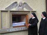 Ktoś zostawił noworodka w oknie życia w Gdańsku Matemblewie