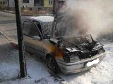 Pożar samochodu na ulicy Królowej Jadwigi