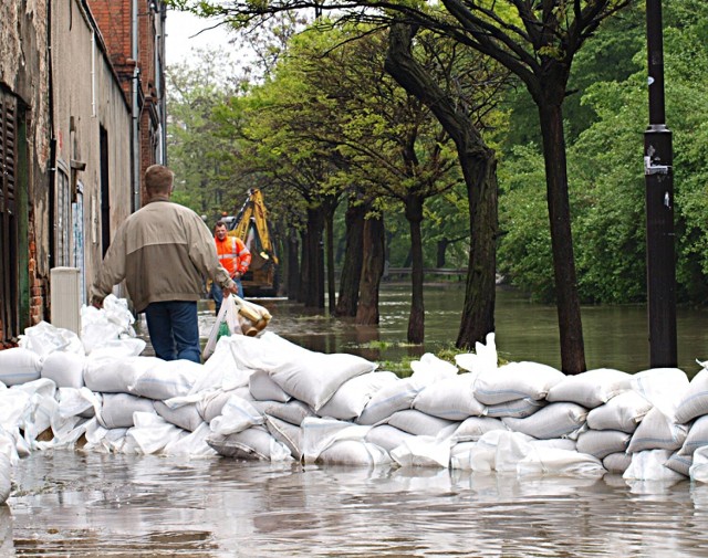 Gliwice w walce z powodzią. Zdjęcia wykonano w maju 2010 roku.