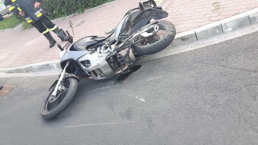 Tarnów. Kolejny wypadek z udziałem motocyklisty w centrum miasta. Potrącił go świeżo upieczony kierowca audi