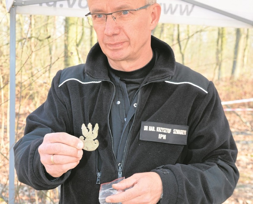 Oprócz szczątków ludzkich ekipa prof. Krzysztofa Szwagrzyka...