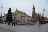 Jarmark Bożonarodzeniowy 2022 we Wrocławiu już otwarty. Sprawdziliśmy co można tam kupić. Dojazd, godziny otwarcia, ceny 