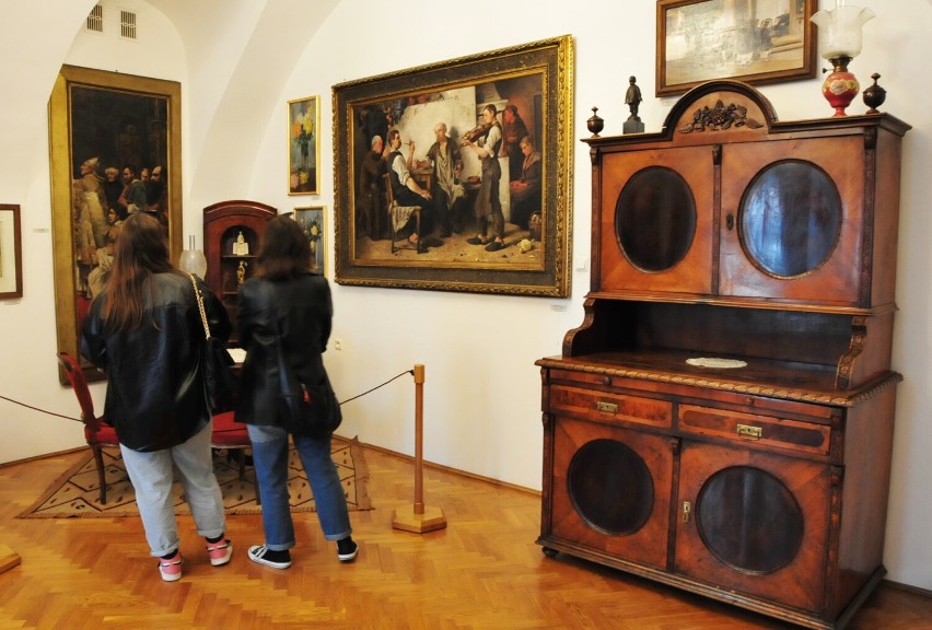 Muzeum Podkarpackie w Krośnie  zaprasza na Dzień Otwarty. Zwiedzanie, koncert i warsztaty