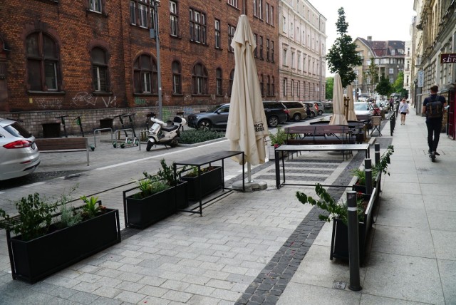 Poznańskie ulice po remoncie nabierają nowego kształtu. Czy osoby, które prowadzą tam swój handel są z tego tytułu zadowoleni?