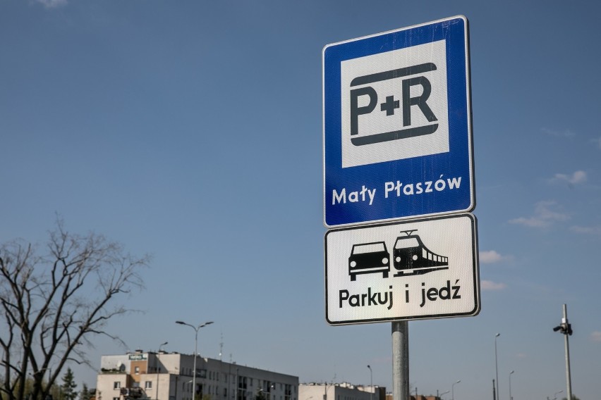 Parking park&ride (parkuj i jedź) zlokalizowany na wysokości...