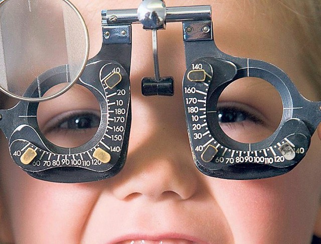 Już z dwulatkiem warto pójść do okulisty na kontrolę oczu