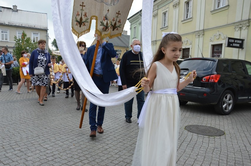 Boże Ciało, Piotrków 2020: Procesja od FARY w Piotrkowie