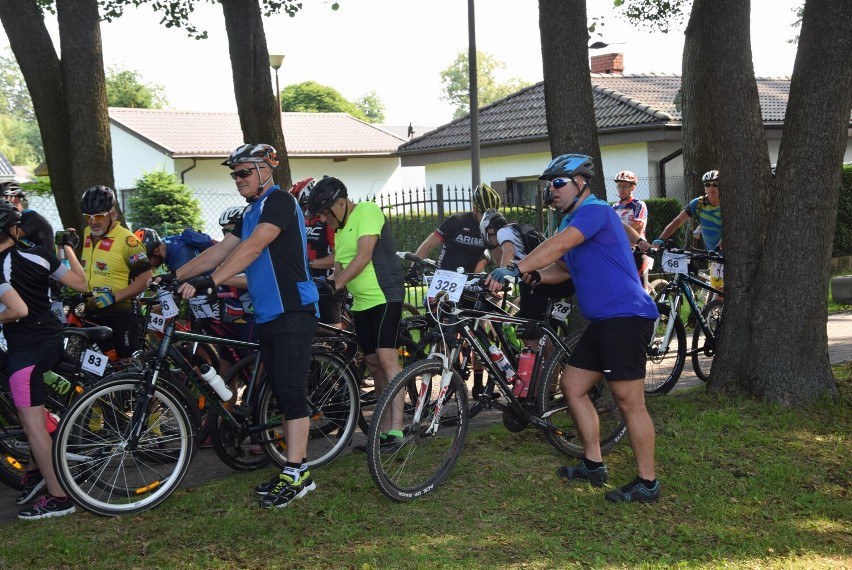 Maraton rowerowy dookoła Miedwia. Gotowi do startu? Start!