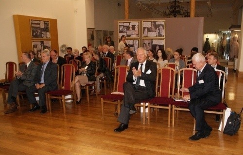 Konferencja "drugie wyzwolenie" zorganizowana przez Muzeum Miedzi w Legnicy.