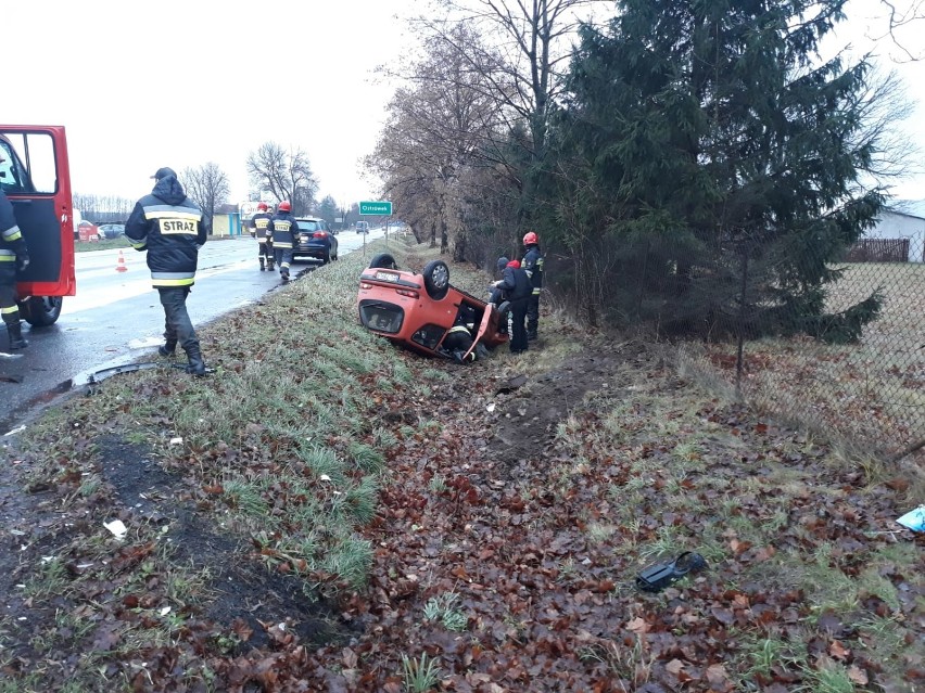 Wypadek w Michałowie w gminie Zduńska Wola [zdjęcia]