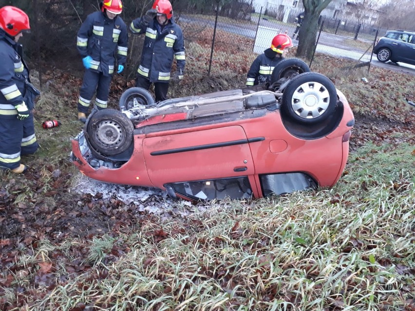 Wypadek w Michałowie w gminie Zduńska Wola [zdjęcia]