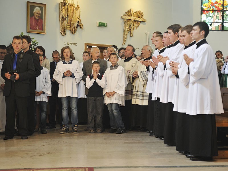 Wyświęcono nowych księży w Łodzi [ZDJĘCIA]