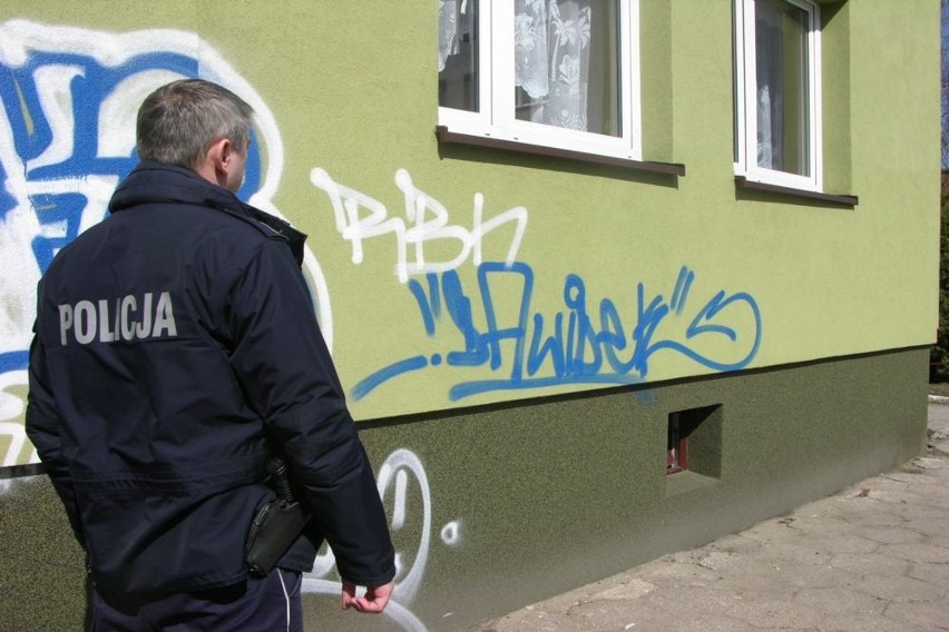 Golub-Dobrzyń: Dotkliwe kary za malowanie graffiti na budynkach [ZDJĘCIA]