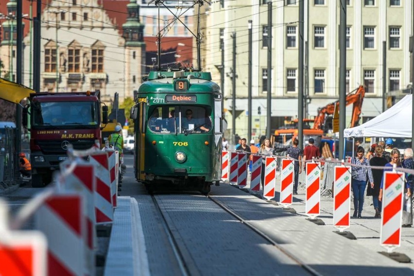 Wielu poznaniaków zaskoczył widok tramwajów kursujących...