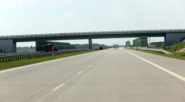 23 maja 2023 roku zawarto umowę na opracowanie materiałów do uzyskania decyzji środowiskowej dla poszerzenia autostrady A1