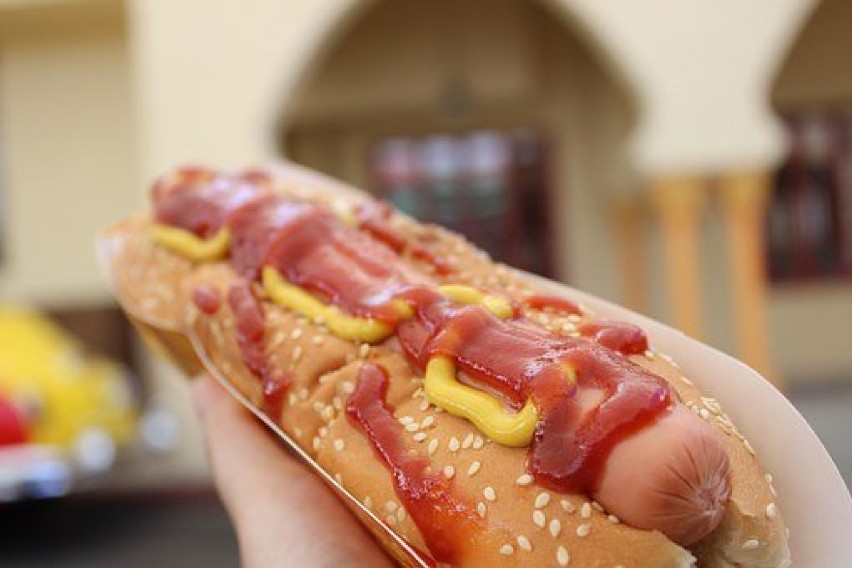 Oto, gdzie zjesz najlepsze hot dogi we Wrocławiu (ADRESY)