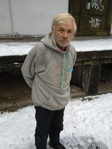 Internauta apeluje o pomoc dla bezdomnego Janka. "On potrzebuje fachowej pomocy"