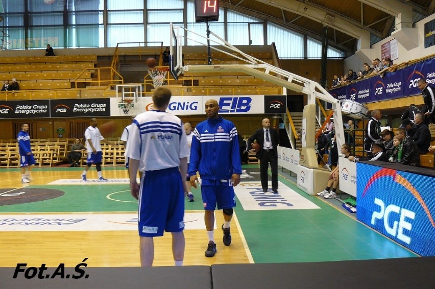 Turów Zgorzelec-Anwil 76-79