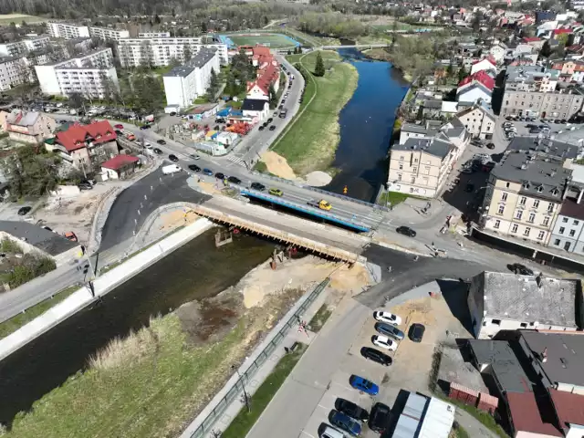 Od środy (3 kwietnia) kierowcy będą mogli korzystać z mostu tymczasowego na DK 40 w Głuchołazach.