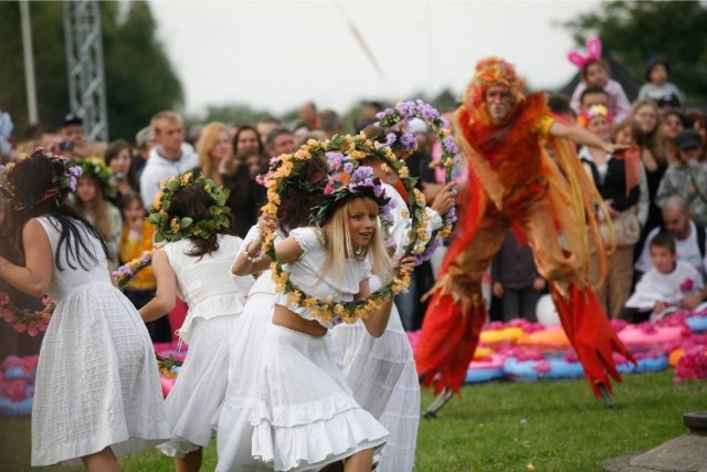 Piknik Świętojański na Podzamczu. Wywróż sobie przyszłość i stwórz największy wianek