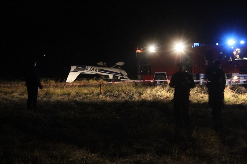 Pilot i pasażerka Cesny zostali ranni w wyniku awaryjnego...