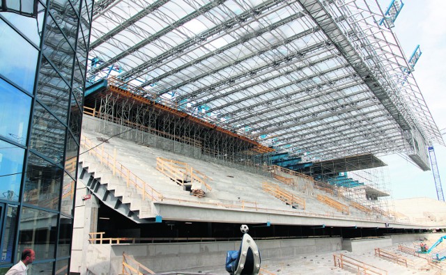 Kraków wydał pół miliarda złotych na stadion, którego wstydzą się kibice piłki nożnej