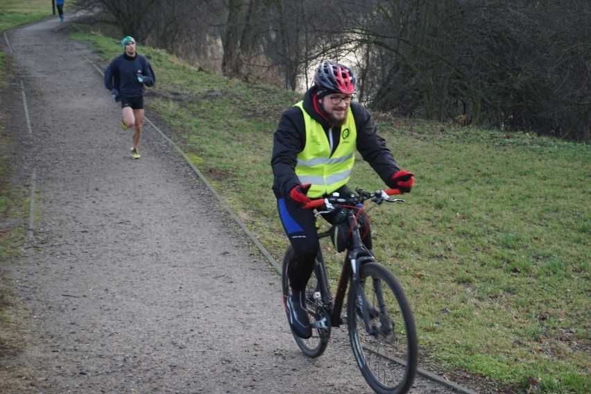 Królewski parkrun Bydgoszcz. Biegacze rywalizowali nad Kanałem po raz 157. [zdjęcia, wideo, wyniki]