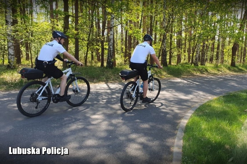 - Sezon letni jest dla policjantów czasem szczególnie...