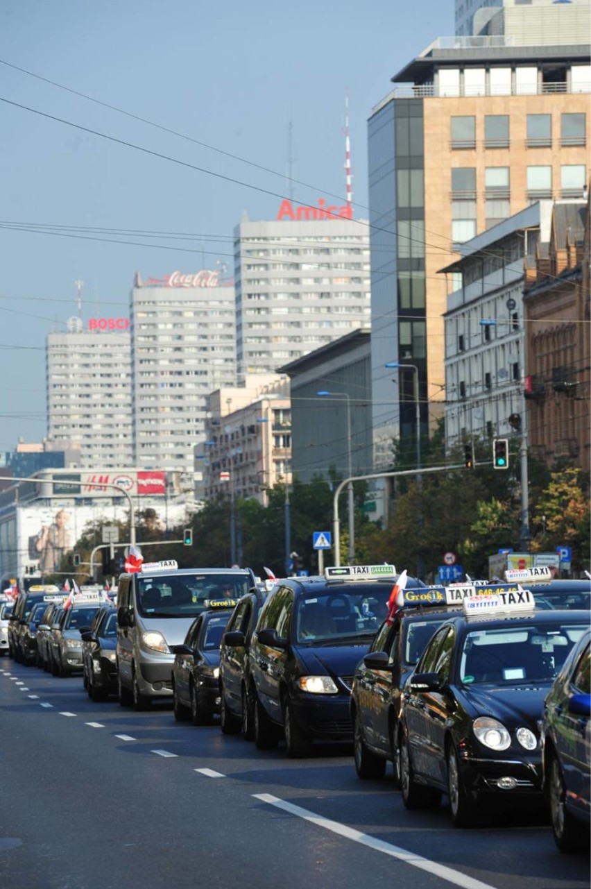 Koniec z nieuczciwymi przewoźnikami. Ratusz kontroluje i...