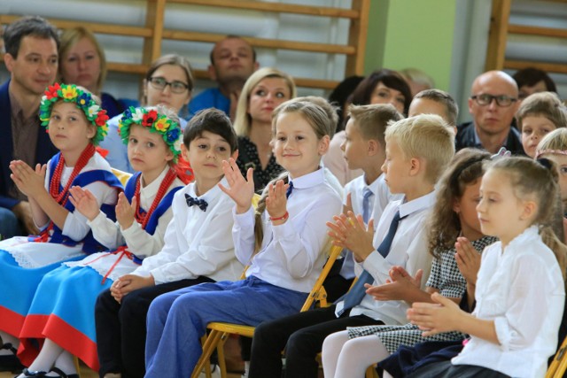 Kiedy rozpoczęcie roku szkolnego 2019/2020. Sprawdź, kiedy rozpoczyna się rok szkolny