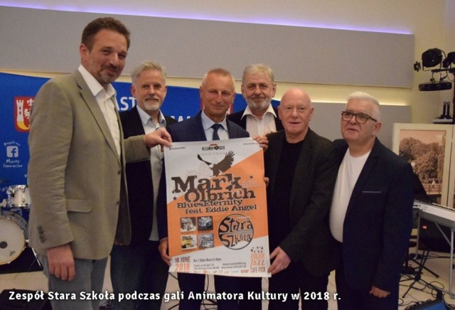 Zespół Stara Szkoła w trakcie gali Animatora Kultury w 2018 roku.