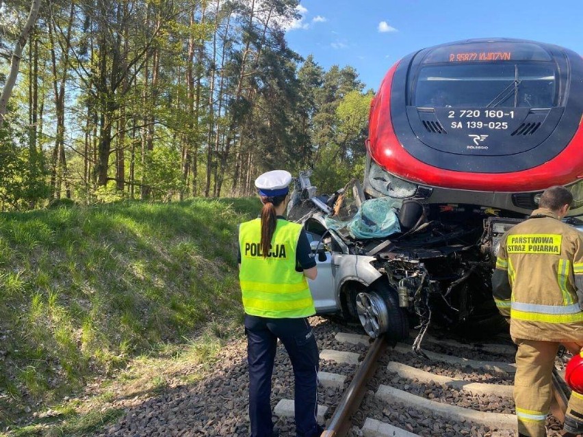 Tragiczny wypadek na przejeździe kolejowym koło Sztumu....