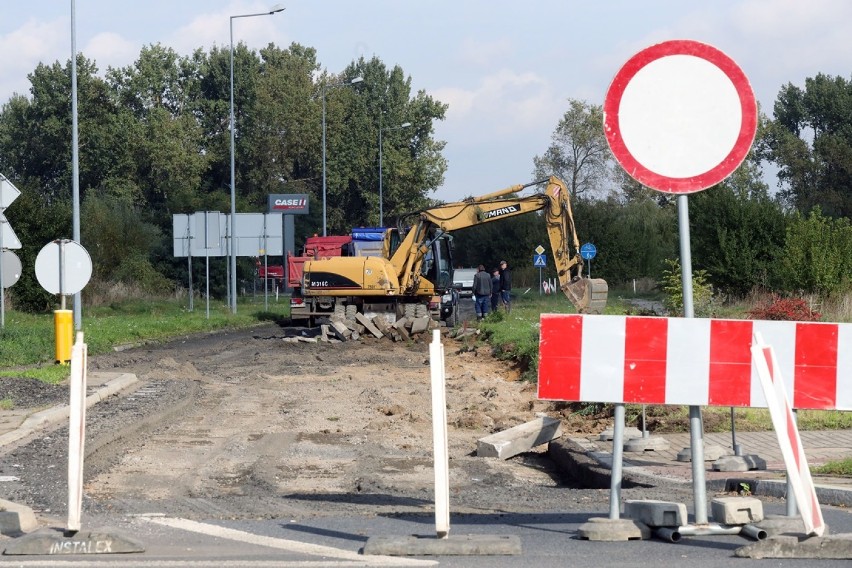 Budowa nowej drogi w Legnicy, będzie miała 2,8 km długości [ZDJĘCIA]