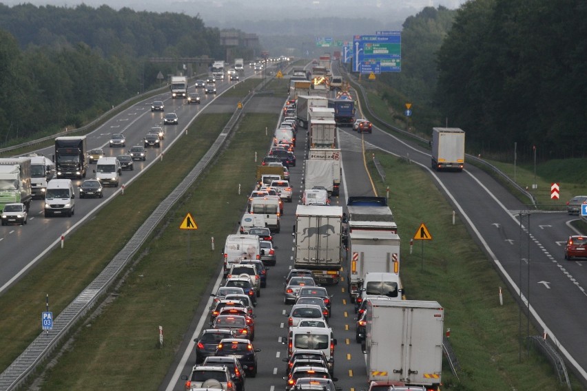 A4 w Katowicach w kierunku Mysłowic, tuż za węzłem...